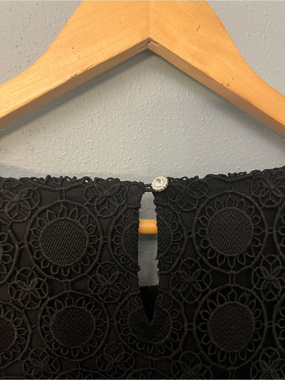 Talbots Lace Top - Picture 4 of 4